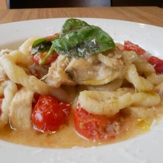 イタリア食堂まんまです🙂 GWいかがお過ごしでしょうか！？ 当店…